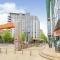 Deluxe City Apt Riverside Balcony &Free Parking