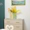 PalerMonAmour Art Gallery Suite