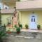 A 3-floor building with 4 bedroom near beach - 费里