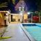 Mini waterpark Pool BBQ Karaoke Game Station Luxury Villa 40pax A famosa resort Lot 1054