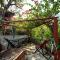 300m to beach/center: 2 bedr-2 bath & great views!