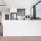 Roomy 2BR 2BA City-Centre Apt - Hosted by CanStay