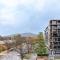 Roomy 2BR 2BA City-Centre Apt - Hosted by CanStay