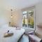 Pass the Keys Stylish Flat Heart of Hackney - Londra