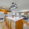 Panoramic Mtn Views Spacious Tennessee Home!