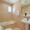 Logis Hotel lEsterella