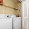 Island Oasis - 3br 2ba - steps to the ocean! - St. Augustine