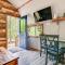 Inviting Des Arc Cabin with Fire Pit and Deck!