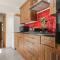6 Sydney Road