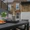 6 Sydney Road