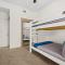 The Ray - 2nd Floor Historic Condo- Minutes Walk to Downtown