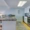 Cozy Condo With Pool Steps From Vanderbilt Beach - Naples