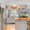 West Dover Home with Fire Pit 6 Mi to Mount Snow - 西多佛