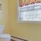 West Dover Home with Fire Pit 6 Mi to Mount Snow - 西多佛