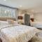 West Dover Home with Fire Pit 6 Mi to Mount Snow - 西多佛