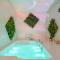 Escale Caux Cooning**** Charme et Balneo Etretat