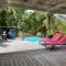 Charmant bungalow avec petite piscine privée