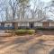 Charming renovated 4B Ranch - 马布勒顿
