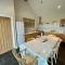 Cosy barn with views in Wick Vale of Glamorgan - Wick