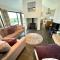 Cosy barn with views in Wick Vale of Glamorgan - Wick