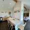 Cosy barn with views in Wick Vale of Glamorgan - Wick