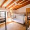 Embat - Hostel - 蒙图伊里