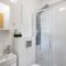 Modern apartment with private pool near Split - Podstrana