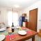 Spacious and bright flat with swimming pool - Beahost