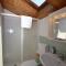 Spacious and bright flat with swimming pool - Beahost - Бібіоне