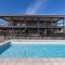 The Lux Country Retreat - heated swimming pool - immaculate views and stylish comfort!