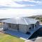 The Lux Country Retreat - heated swimming pool - immaculate views and stylish comfort!