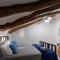 Azul - A self-catering apartment with shared pool & hot tub in Oria - Oria