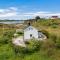 Cozy Home In Norddyrøy With Kitchen - Sætra