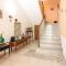 Amazing Home In Senerchia With Kitchenette