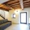 2 Bedroom Stunning Apartment In Castel Focognano