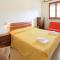 Awesome Apartment In Tuoro Sul Trasimeno With Kitchen