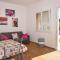 4 Bedroom Pet Friendly Home In Siracusa