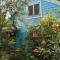 Blue House In The Woods- Amirim - Amirim