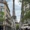 Eiffel house - باريس