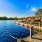 Waterfront Villa w/Boat&kayaks. 15min from Bergen