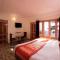 Goroomgo Kalra Regency - Best Hotel Near Mall Road with Parking Facilities - Luxury Room Mountain View - Shimla