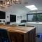 Chestnut retreat a stunning Annex apartment