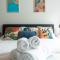 Pass the Keys Acorn Lodge · Luxury Retreat In a Stunning Oasis With Hot Tub - 马基特德雷顿