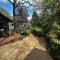 Pass the Keys Acorn Lodge · Luxury Retreat In a Stunning Oasis With Hot Tub - 马基特德雷顿