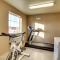 Cobblestone Hotel & Suites - Salem