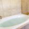 Cobblestone Hotel & Suites - Salem