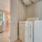Pensacola Beach Penthouse with View and Pool Access!