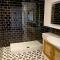 The Beeches - Chatsworth Apartment No 5 - Sleeps 4