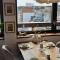 Panorama View Design Apt in Old Town - Free Parking - Bratislava