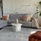 Panorama View Design Apt in Old Town - Free Parking - Bratislava